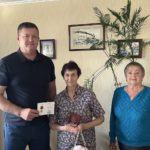 Вручил юбилейные медали ветеранам